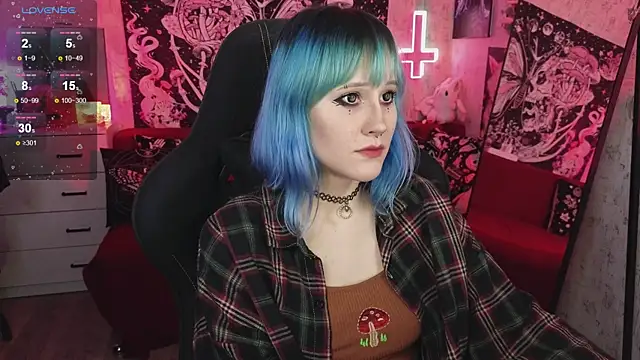 little Elika online show from November 22, 11:40 pm