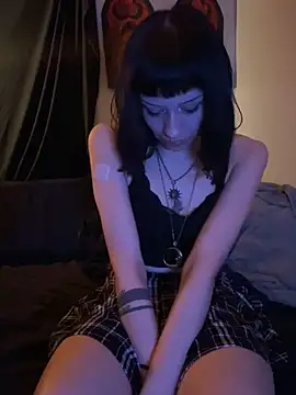 Gothbabbi online show from October 5, 5:45 am