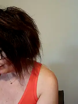 Snapshot of Viola8p chatting on September 23, 10:24 am Viola8p online show from September 23, 10:24 am