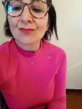 Snapshot of Viola8p chatting on October 6, 12:22 pm Viola8p online show from October 6, 12:22 pm