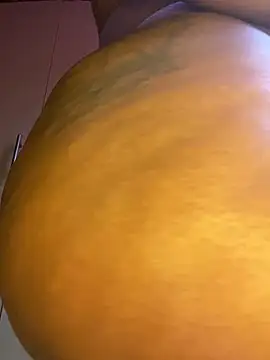 DiamondGoddes online show from September 9, 1:33 pm