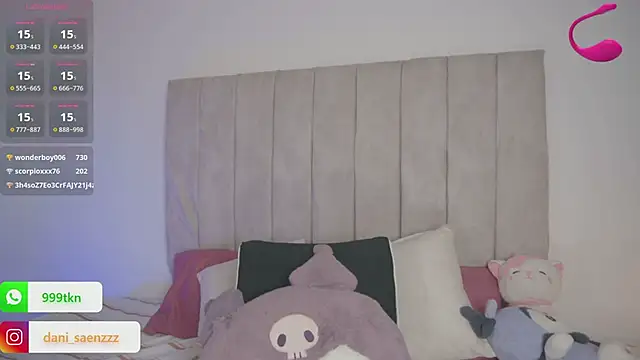 MelanieNoguera online show from April 5, 3:05 am