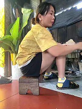 Linaannn online show from January 18, 3:03 am