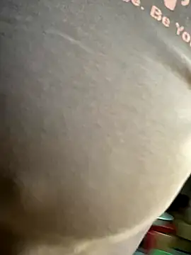 Linaannn online show from October 2, 3:00 am