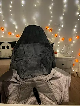 Snapshot of Luna_Lacroix chatting on October 29, 6:21 pm Luna Lacroix online show from October 29, 6:21 pm