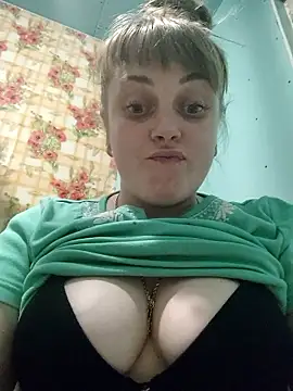 CoddessCrystal online show from December 15, 4:45 pm