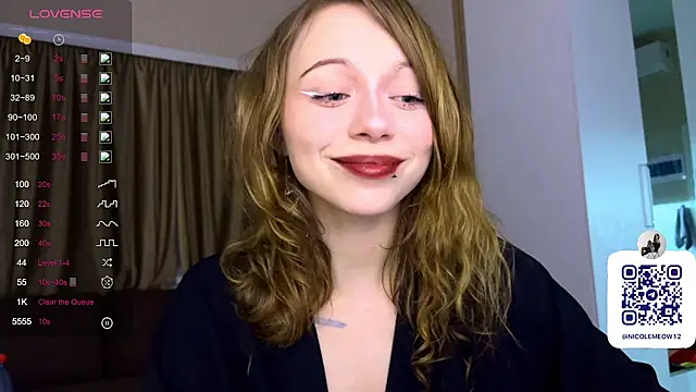  SofiaBrown online show from April 9, 7:30 pm