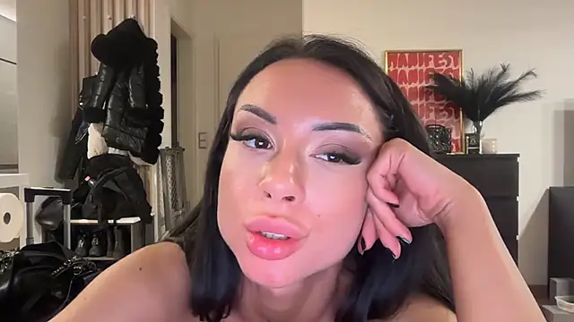 cara mella online show from November 17, 9:48 pm