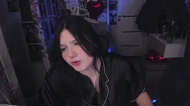 Diasporaaa online show from October 17, 1:53 am