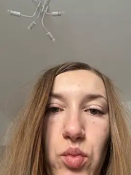 KateRedgar online show from March 24, 2:22 pm