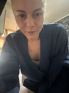 tanyagrey online show from March 12, 6:16 am