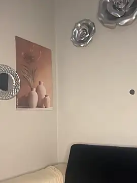 Dime-   online show from March 6, 11:11 pm