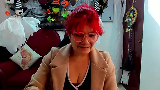 Salomeediaz  online show from October 22, 9:09 pm