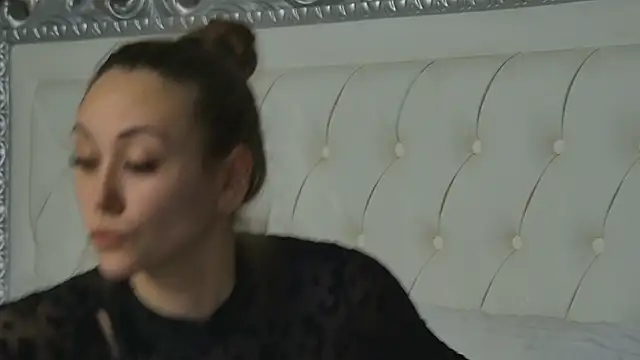 AliceMunro online show from November 19, 8:42 pm