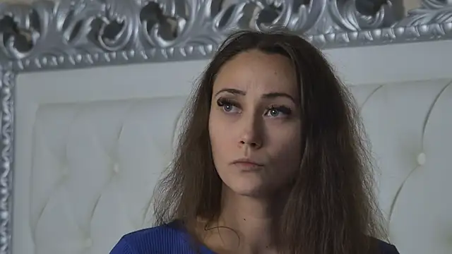 Snapshot of AliceMunro chatting on September 19, 7:24 pm AliceMunro online show from September 19, 7:24 pm