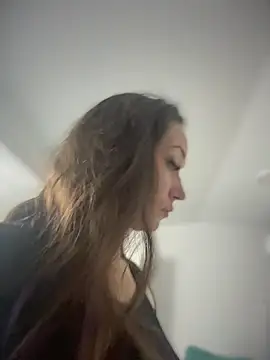 AliceMunro online show from March 24, 9:31 pm