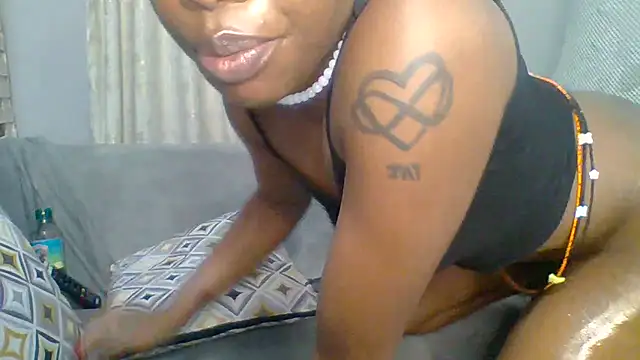 Petite 254 online show from November 17, 11:16 pm