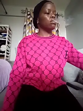 Snapshot of Petite_254 chatting on October 23, 10:43 am Petite 254 online show from October 23, 10:43 am