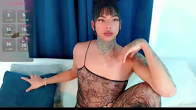 laura sweett120 online show from September 15, 9:55 pm