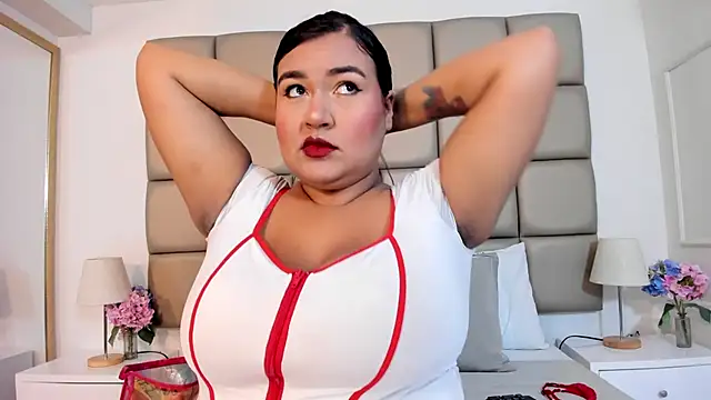 DojaAissha online show from November 29, 7:40 pm