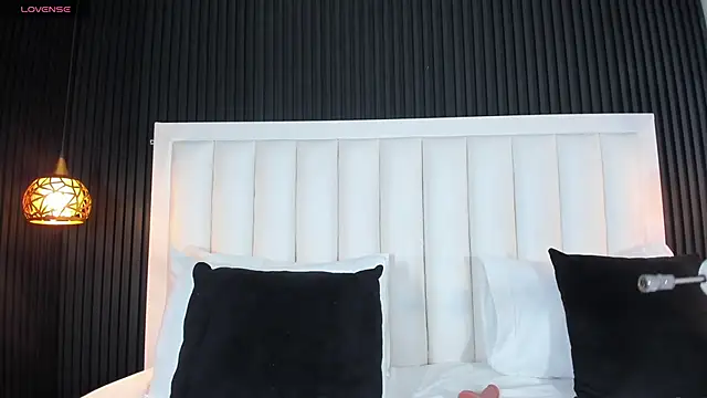 afrodytasky  online show from November 24, 11:45 am