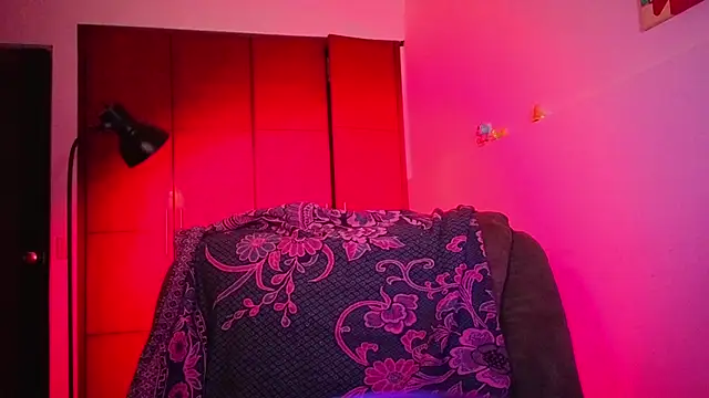 NEXT DOOR GIRL  online show from February 23, 11:15 pm