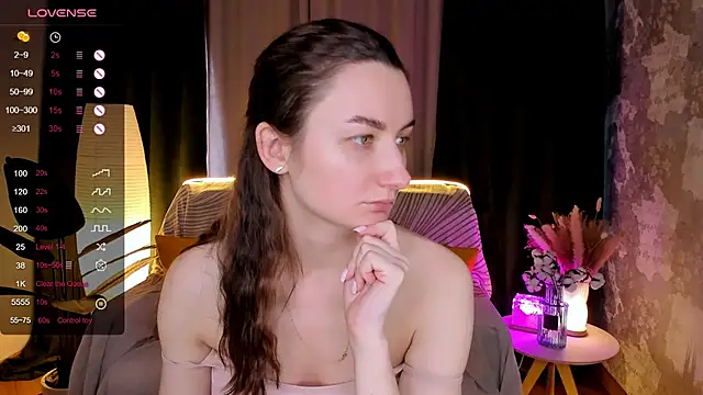 annacooleman online show from February 3, 6:40 am