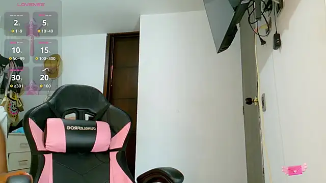 Abby tits online show from March 1, 9:14 pm