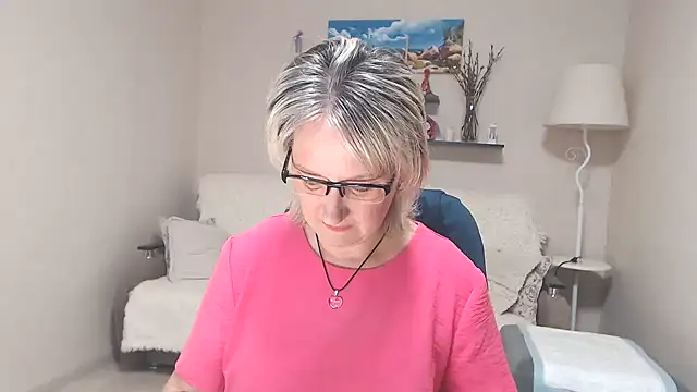 FleurMays online show from July 7, 3:53 am