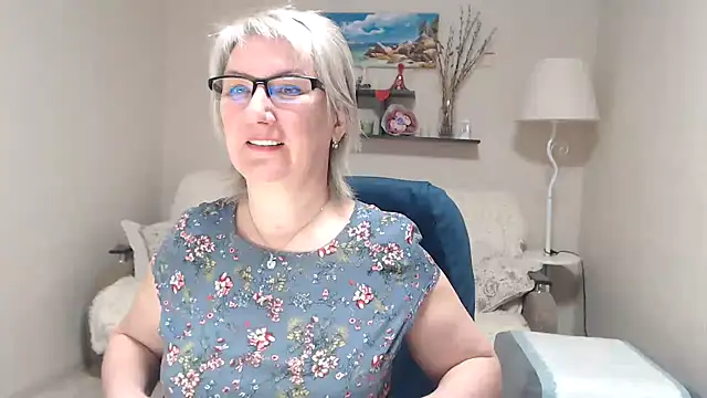 FleurMays online show from March 10, 5:22 am