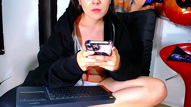 Megan sexy18 online show from October 10, 4:17 am