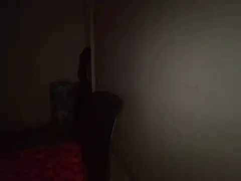 MakeMeCumAhh online show from April 14, 6:30 pm