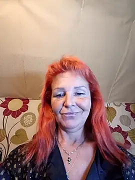 CassandraSandra44 online show from April 14, 4:56 am