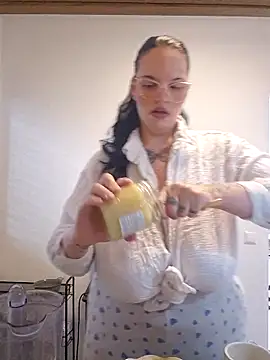 Jujuicy 97 online show from March 31, 2:39 pm