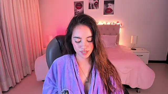  Charlotte evans 1 online show from November 9, 1:45 am