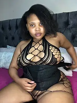 Anaelle24 online show from March 6, 8:53 am