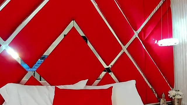 SusanCouper online show from March 16, 10:35 pm