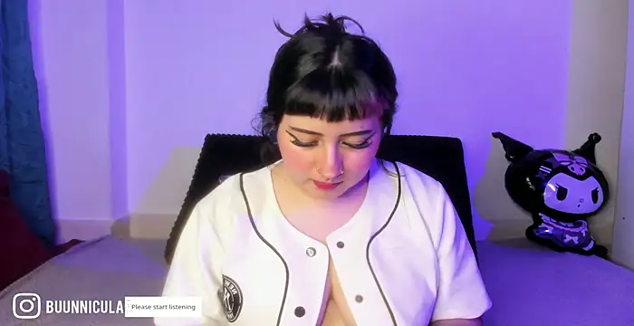 larissa01  online show from April 14, 9:37 pm