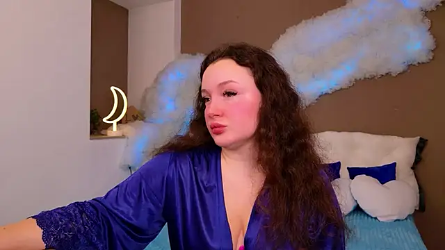 GloriNichols online show from November 23, 8:16 am