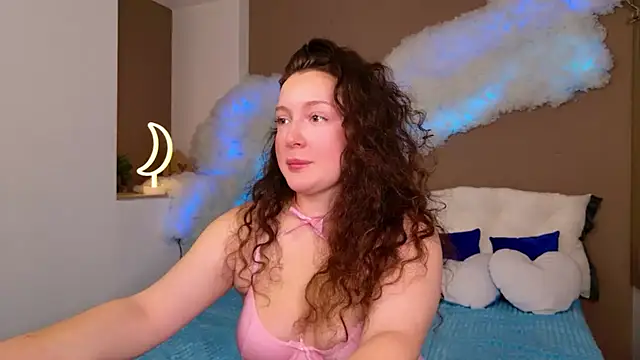 GloriNichols online show from November 15, 8:37 am