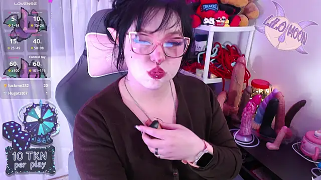 LiloMoon69 online show from January 16, 12:01 pm