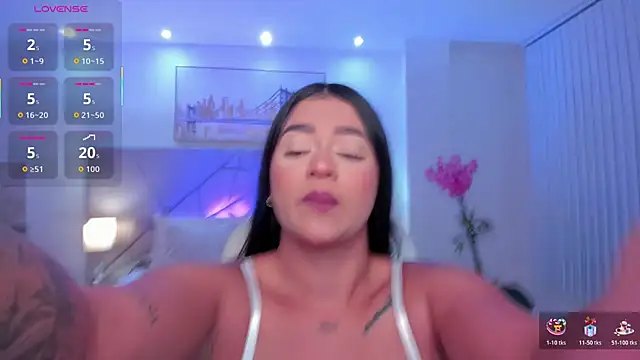 amelie jhons online show from May 23, 11:58 pm