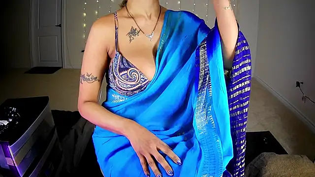 Ravishing Roma online show from February 20, 7:15 pm