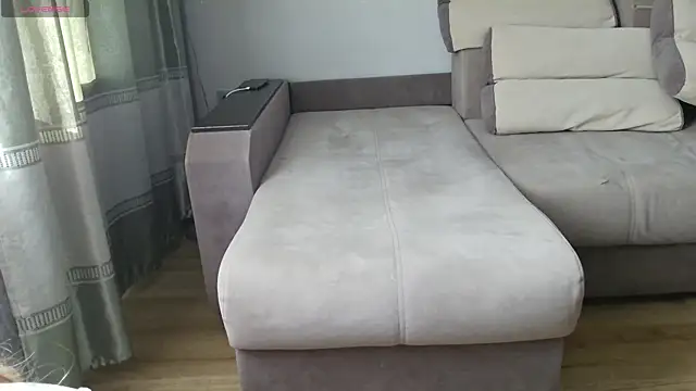 MilaaMilaa online show from September 30, 3:34 am