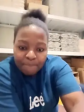 pretty shany online show from November 8, 11:59 am