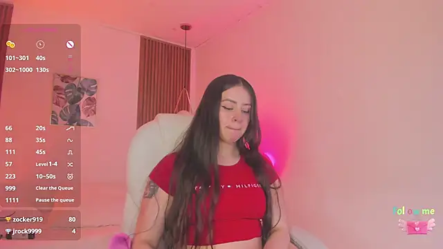 TiffanyWright online show from November 3, 3:05 pm