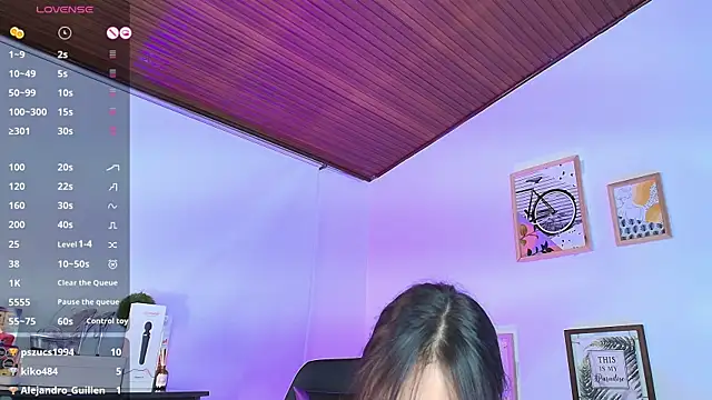 Snapshot of Cassie_fletcher_ chatting on October 21, 9:24 am Cassie fletcher online show from October 21, 9:24 am