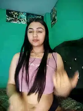 Nahiara velez online show from May 31, 12:27 am
