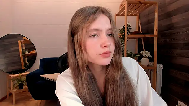 MaryannSoftt online show from October 22, 3:50 pm