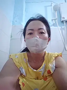 Baby-sexytits18 online show from September 10, 11:16 pm